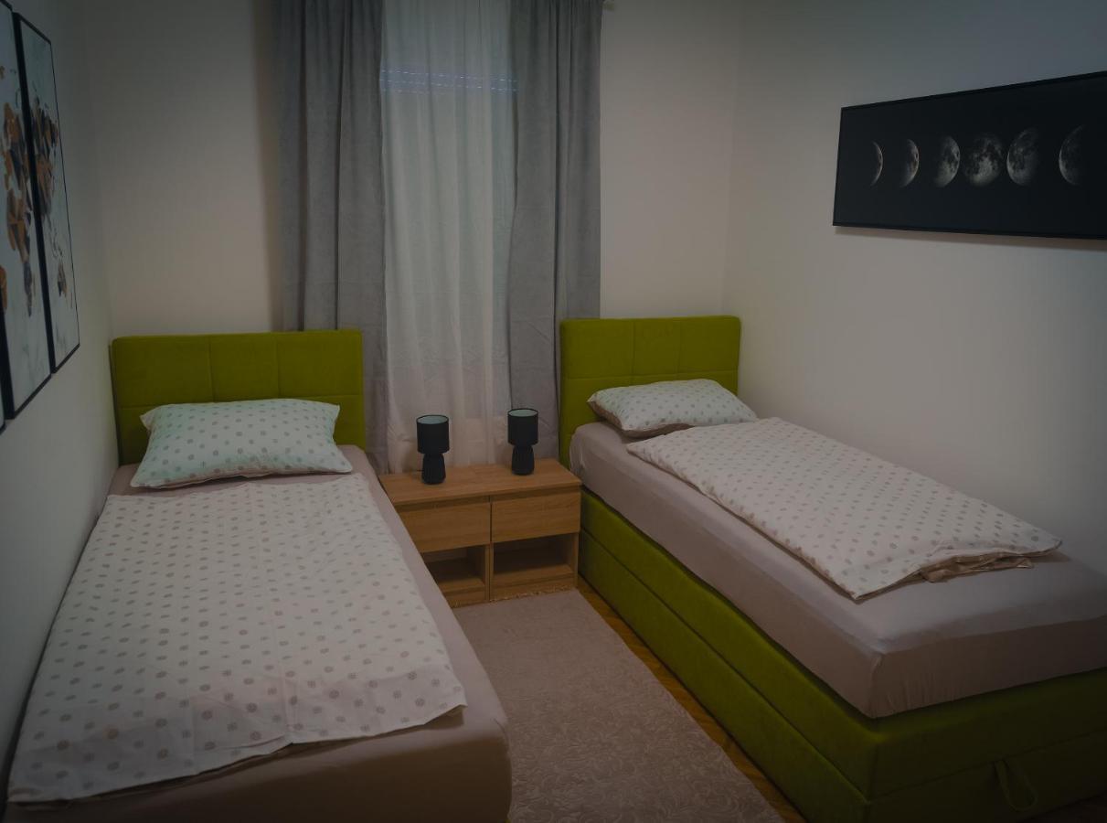 ÐakovoMila Apartman公寓 外观 照片